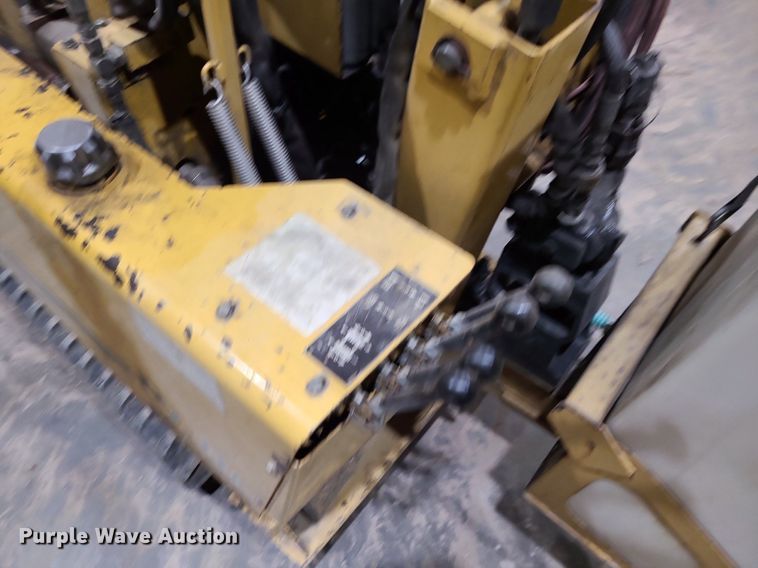 image for item MG9656 2001 Vermeer Navigator D7X11A  directional boring unit