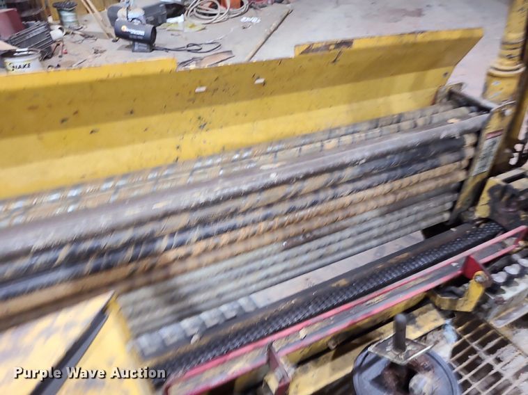 image for item MG9656 2001 Vermeer Navigator D7X11A  directional boring unit