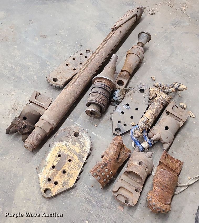 image for item MG9656 2001 Vermeer Navigator D7X11A  directional boring unit