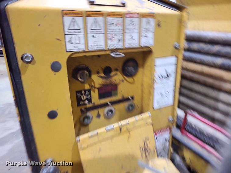 image for item MG9656 2001 Vermeer Navigator D7X11A  directional boring unit