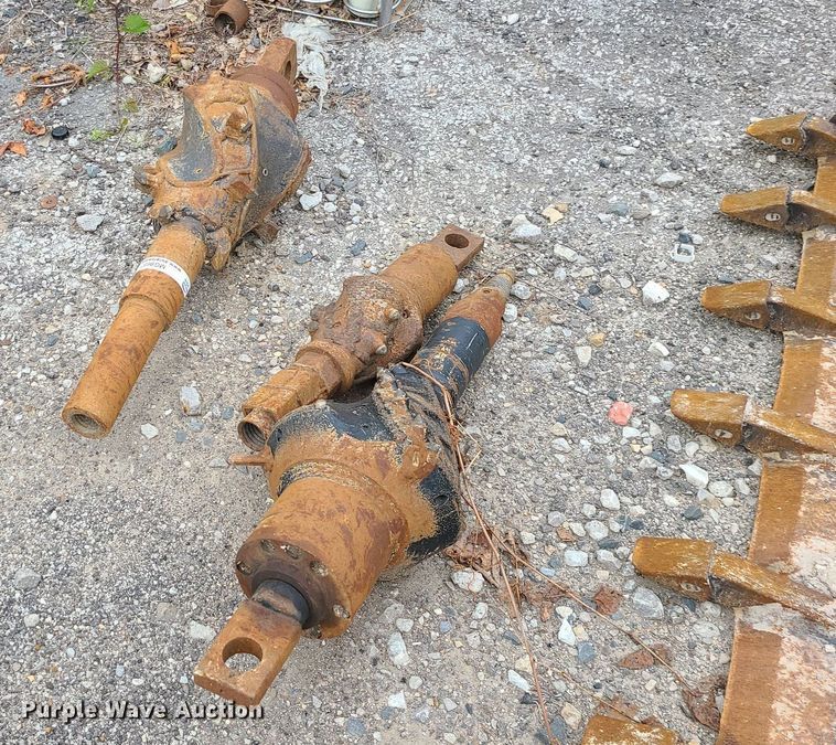 image for item MG9657 (3) back reamers