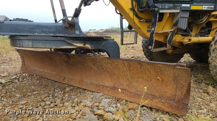 image for item MG9659 2009 John  Deere 772GP  motor grader