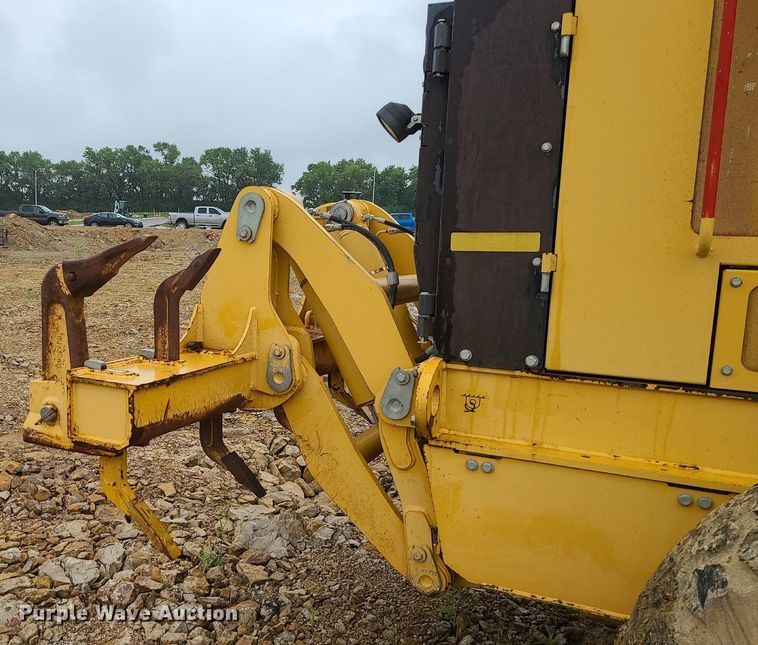 image for item MG9659 2009 John  Deere 772GP  motor grader