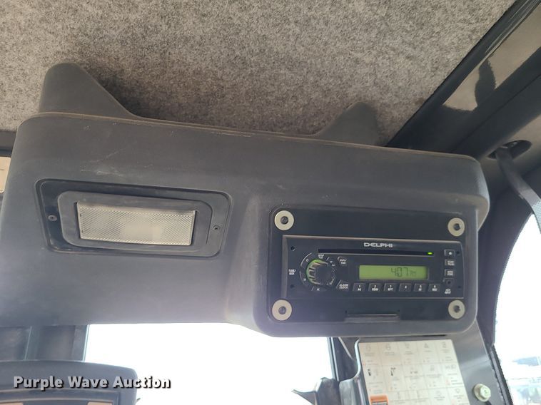 image for item MG9659 2009 John  Deere 772GP  motor grader