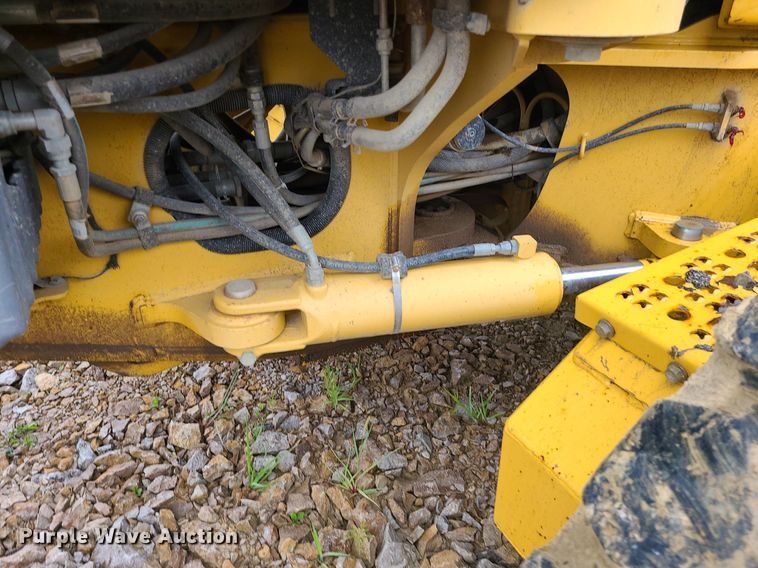 image for item MG9659 2009 John  Deere 772GP  motor grader