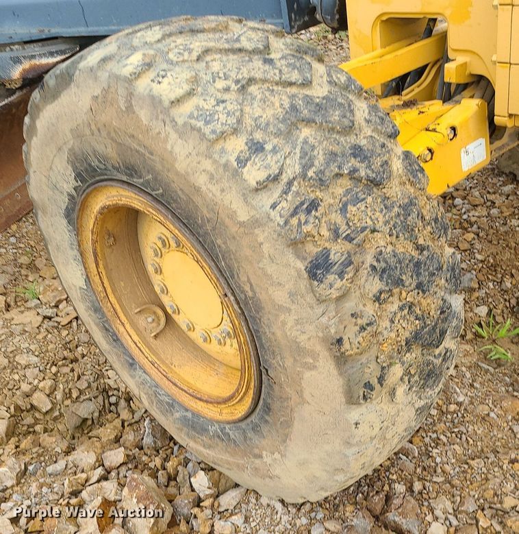 image for item MG9659 2009 John  Deere 772GP  motor grader