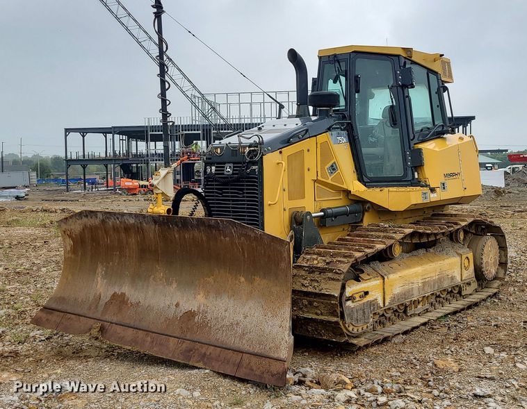 image for item MG9660 2015 John Deere 750K XLT  dozer