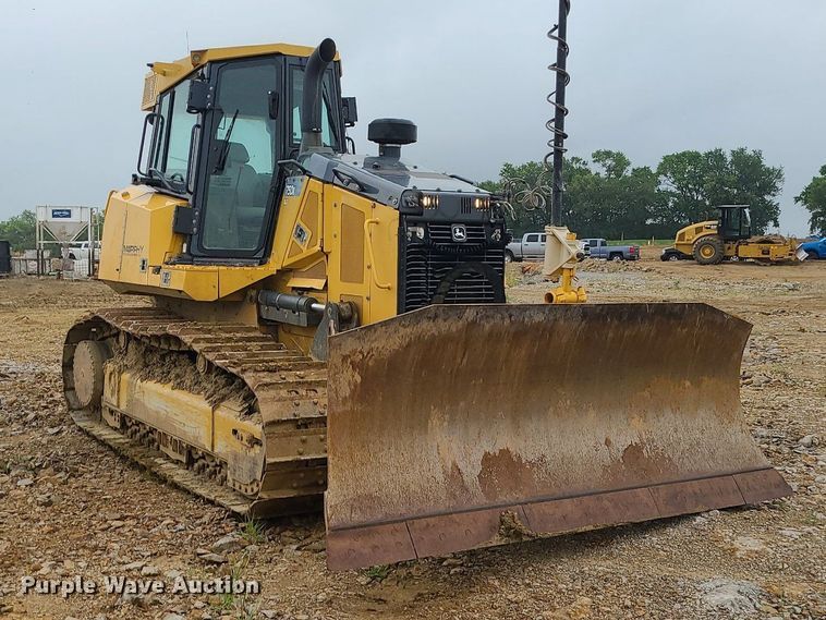 image for item MG9660 2015 John Deere 750K XLT  dozer