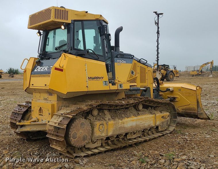 image for item MG9660 2015 John Deere 750K XLT  dozer