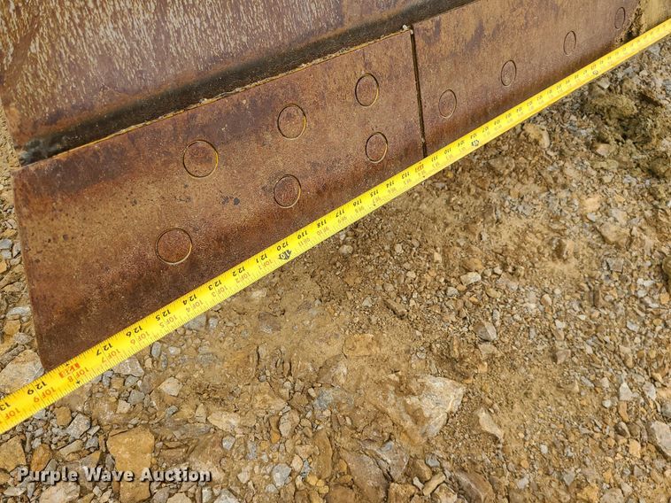 image for item MG9660 2015 John Deere 750K XLT  dozer