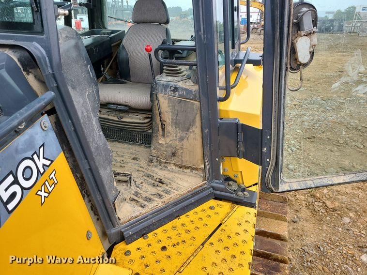 image for item MG9660 2015 John Deere 750K XLT  dozer