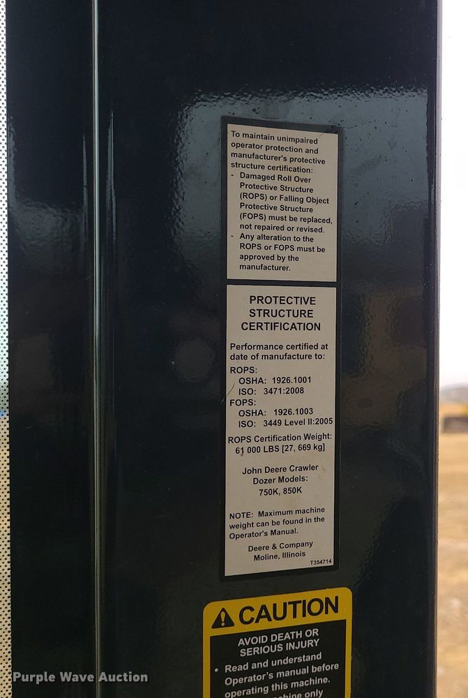 image for item MG9660 2015 John Deere 750K XLT  dozer