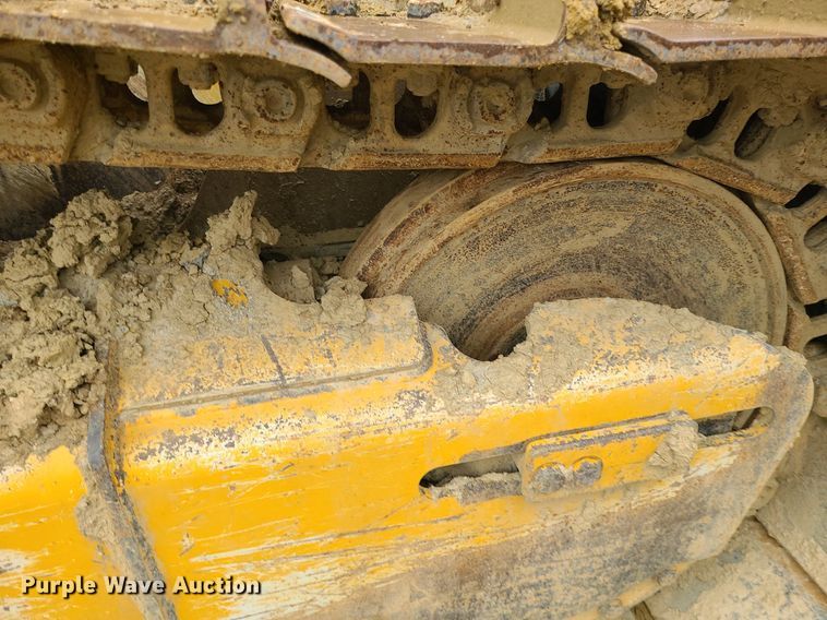 image for item MG9660 2015 John Deere 750K XLT  dozer