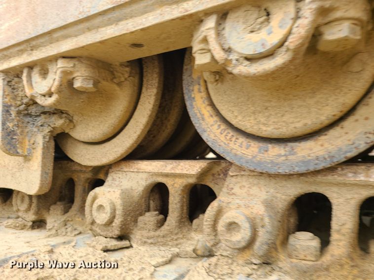 image for item MG9660 2015 John Deere 750K XLT  dozer