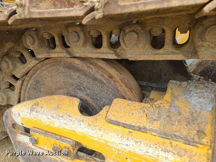 image for item MG9660 2015 John Deere 750K XLT  dozer