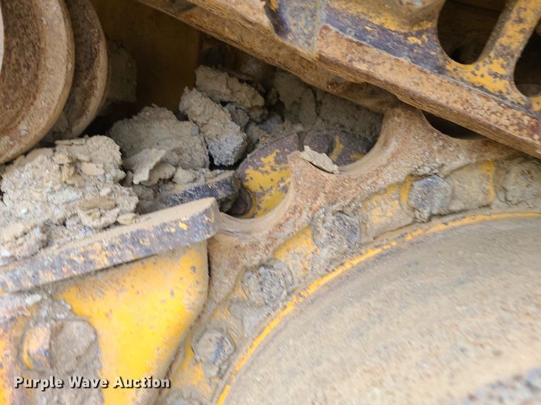 image for item MG9660 2015 John Deere 750K XLT  dozer