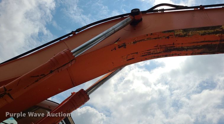 image for item MG9661 2005 Hitachi ZX330LC  excavator