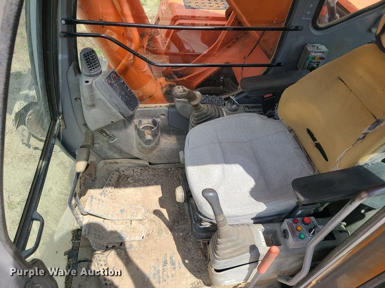 image for item MG9661 2005 Hitachi ZX330LC  excavator
