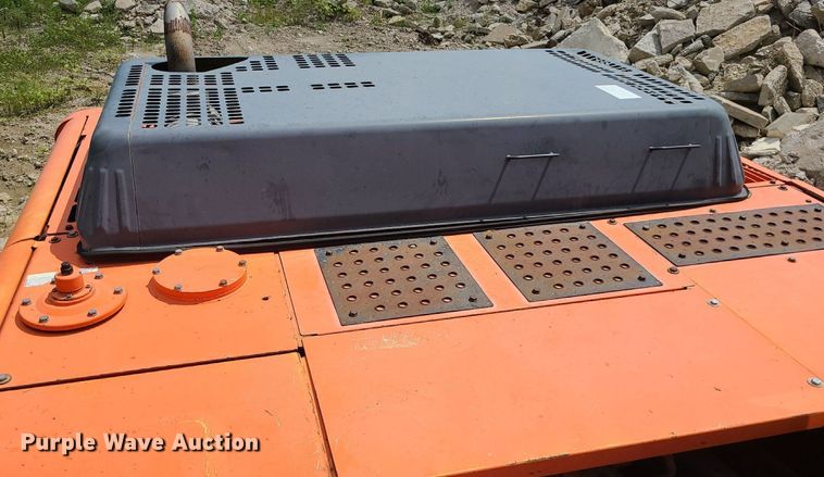 image for item MG9661 2005 Hitachi ZX330LC  excavator