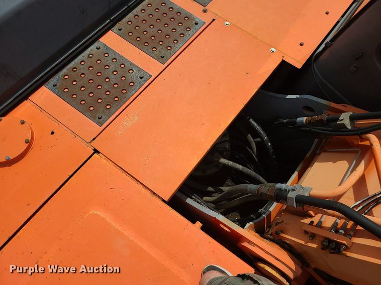 image for item MG9661 2005 Hitachi ZX330LC  excavator