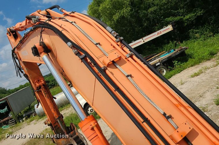 image for item MG9661 2005 Hitachi ZX330LC  excavator