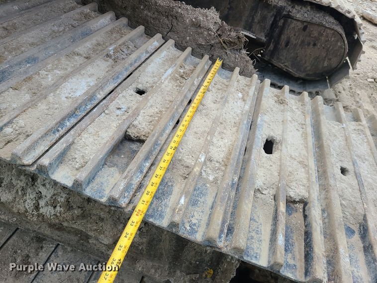 image for item MG9661 2005 Hitachi ZX330LC  excavator