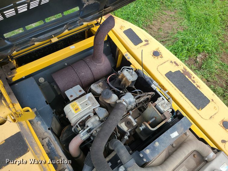 image for item MG9663 2004 Komatsu PC160LC-7KA  excavator