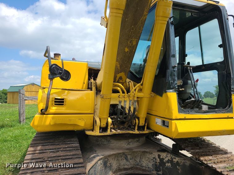 image for item MG9663 2004 Komatsu PC160LC-7KA  excavator