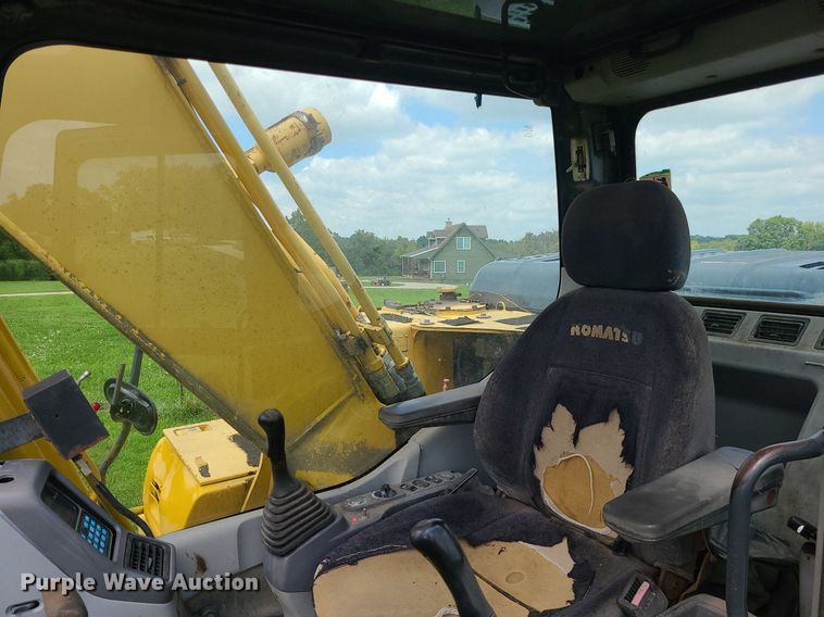 image for item MG9663 2004 Komatsu PC160LC-7KA  excavator