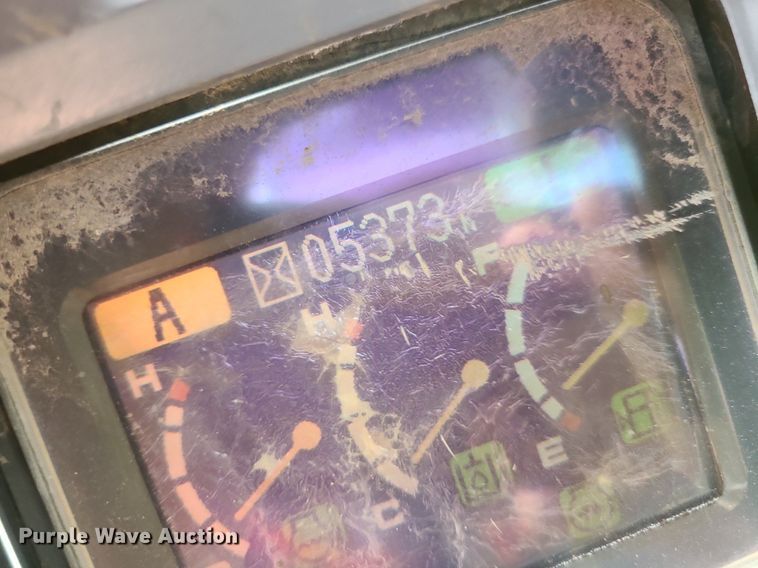 image for item MG9663 2004 Komatsu PC160LC-7KA  excavator