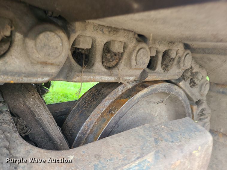 image for item MG9663 2004 Komatsu PC160LC-7KA  excavator