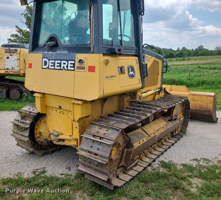 image for item MG9664 2006 John Deere 650J XLT  dozer