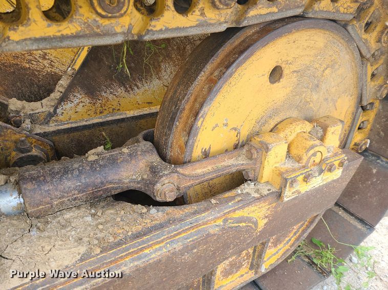 image for item MG9664 2006 John Deere 650J XLT  dozer