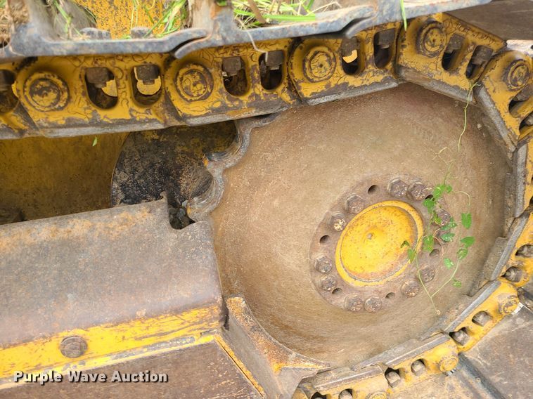 image for item MG9664 2006 John Deere 650J XLT  dozer