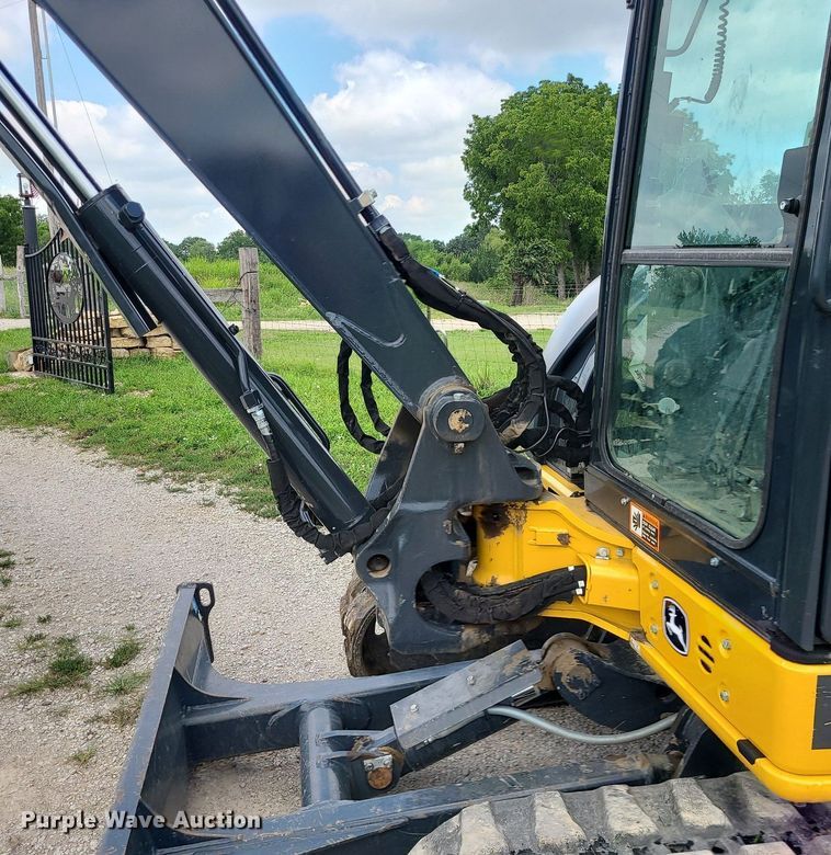 image for item MG9665 2021 John Deere 60G  mini excavator