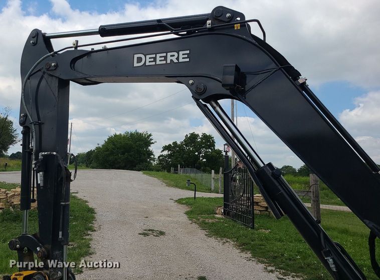 image for item MG9665 2021 John Deere 60G  mini excavator