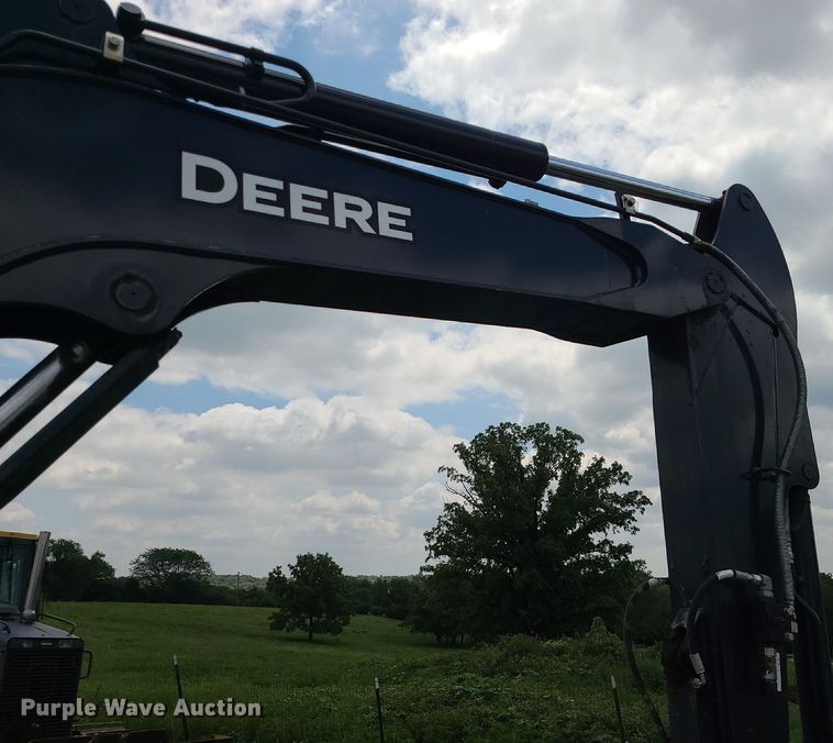 image for item MG9665 2021 John Deere 60G  mini excavator