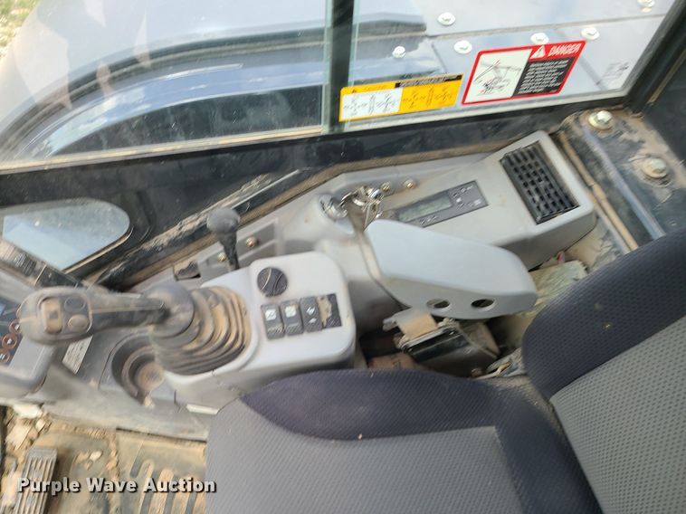 image for item MG9665 2021 John Deere 60G  mini excavator