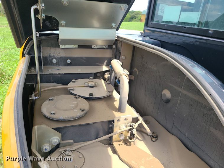 image for item MG9665 2021 John Deere 60G  mini excavator