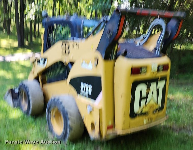 image for item MG9668 2008 Caterpillar 272C  skid steer loader