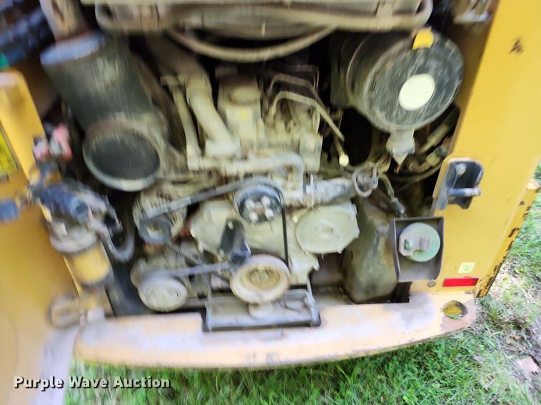 image for item MG9668 2008 Caterpillar 272C  skid steer loader