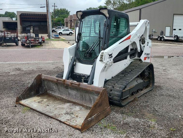 image for item MG9691 2016 Bobcat T650  tracked skid steer loader