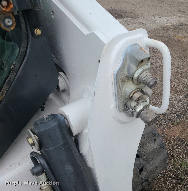 image for item MG9691 2016 Bobcat T650  tracked skid steer loader