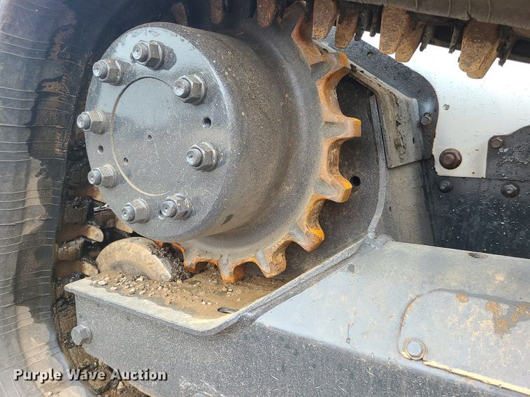 image for item MG9691 2016 Bobcat T650  tracked skid steer loader