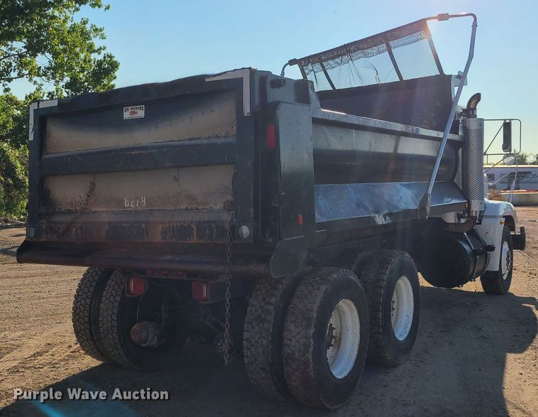 image for item MG9698 2000 Freightliner M915A4 Glider  dump truck