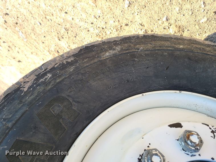 image for item MG9698 2000 Freightliner M915A4 Glider  dump truck