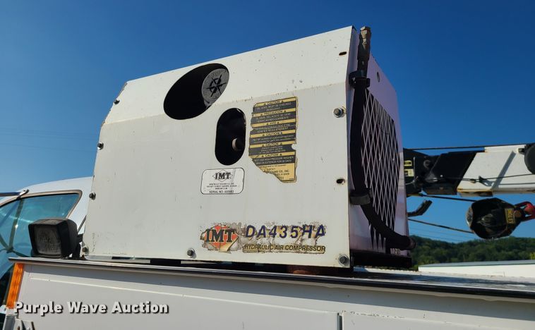 image for item MG9699 2007 Ford F750 Super Duty  utility / service truck