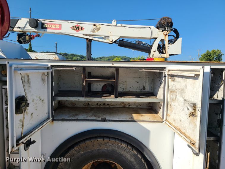 image for item MG9699 2007 Ford F750 Super Duty  utility / service truck