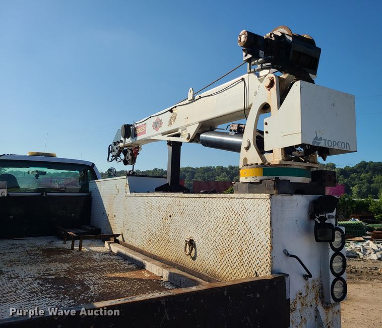 image for item MG9699 2007 Ford F750 Super Duty  utility / service truck