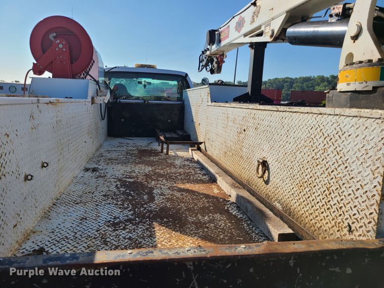 image for item MG9699 2007 Ford F750 Super Duty  utility / service truck